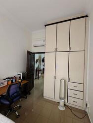 Silahis Apartments (D15), Apartment #634205481